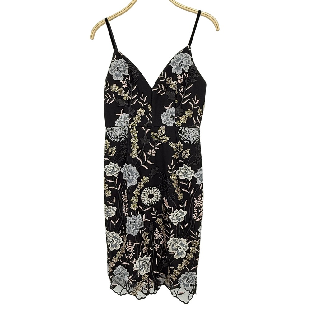 Bronx & Banco Floral Embroidered Midi Dress Women S Black Excellent Scalloped